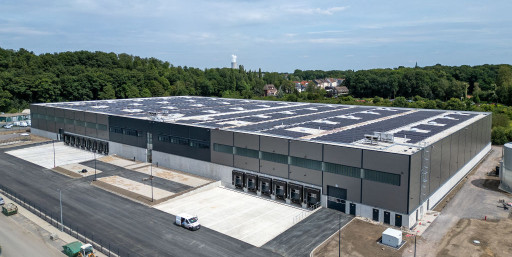 Neubau einer Gewerbe- und Industrieimmobilie mit integrierten Büro- und Mezzaninflächen 